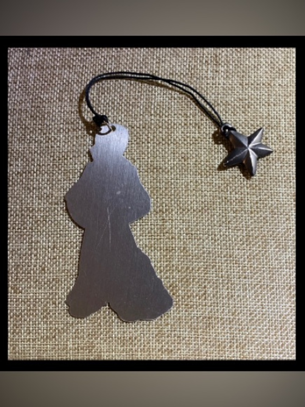 Scholastic Black & White Harry Potter Metal Die-Cut Bookmark - Picture 3 of 5